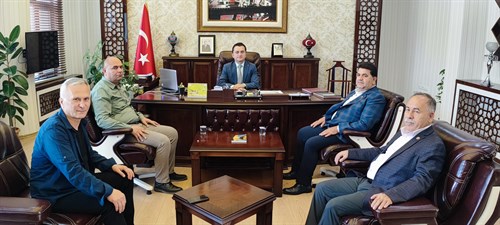 MHP İl Başkanı, MYK Üyesi ve MHP İl Sekreteri Kaymakamımız İlhan KAYAŞ'ı Makamında Ziyaret Etti